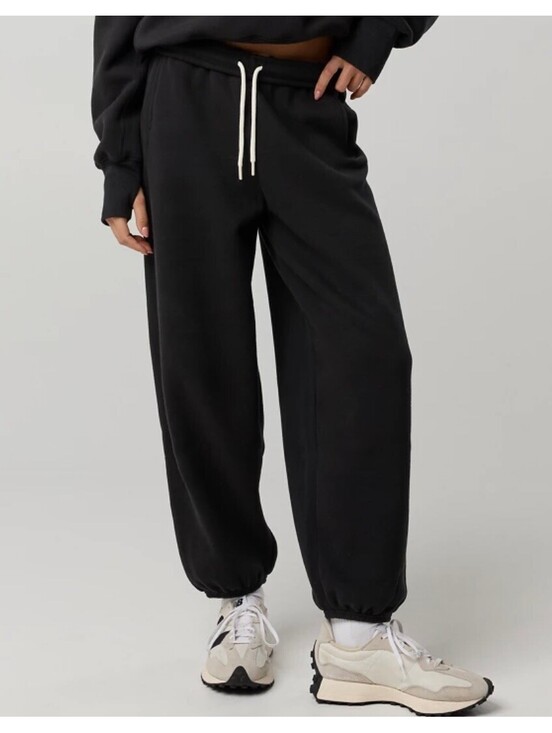 aerie Pants - Aerie Cloud Fleece Jogger - True Black - Size L